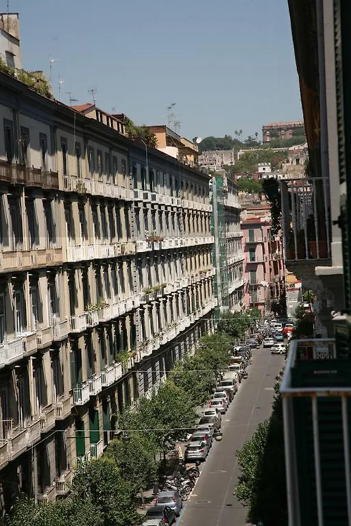 Bed and Breakfast Napoli Retro 0*, Neapol Itálie