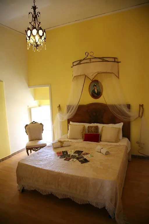 Napoli Retro Bed and Breakfast Ιταλία