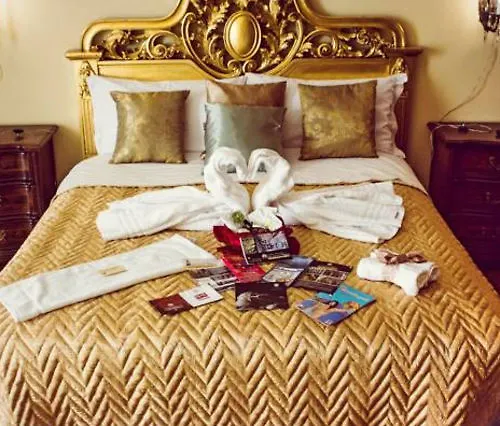 Napoli Retro Bed and Breakfast 0*, Νάπολη