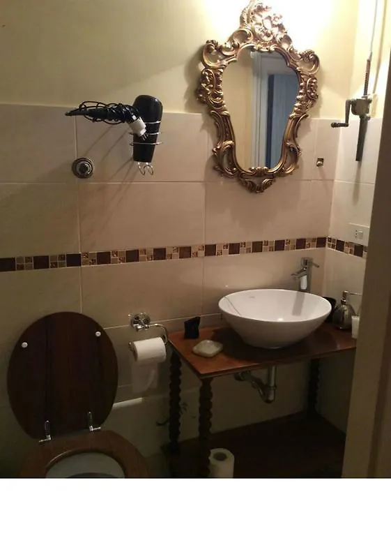 Napoli Retro Bed and Breakfast