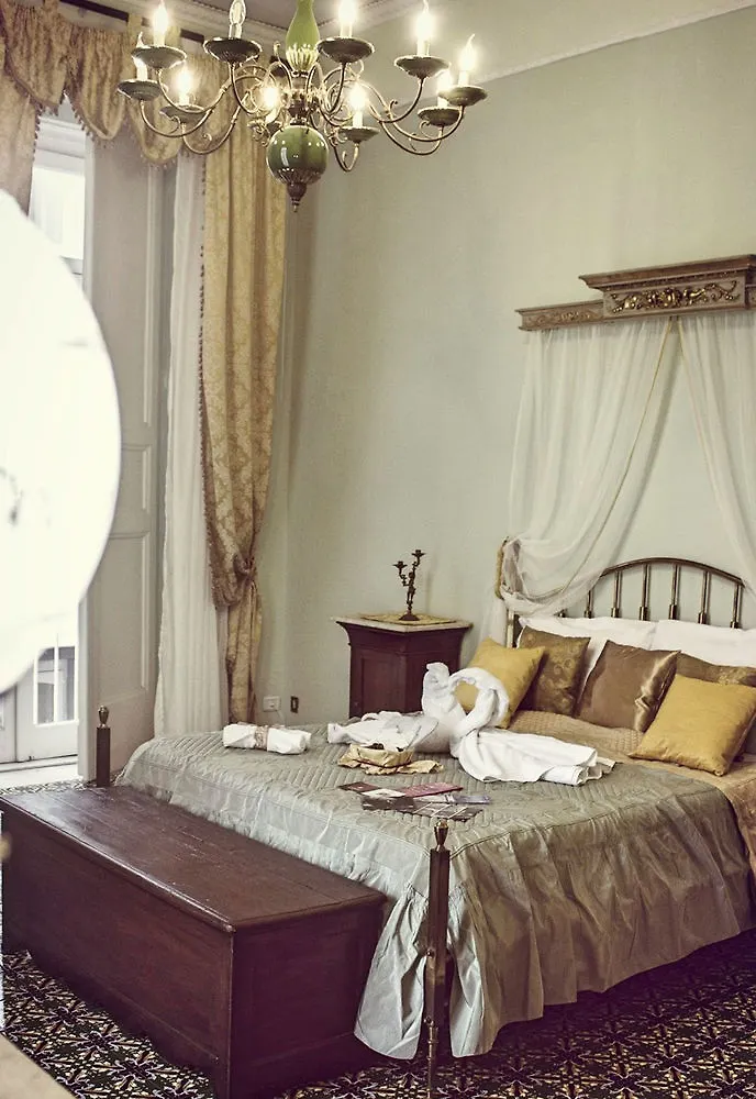 Napoli Retro Bed and Breakfast