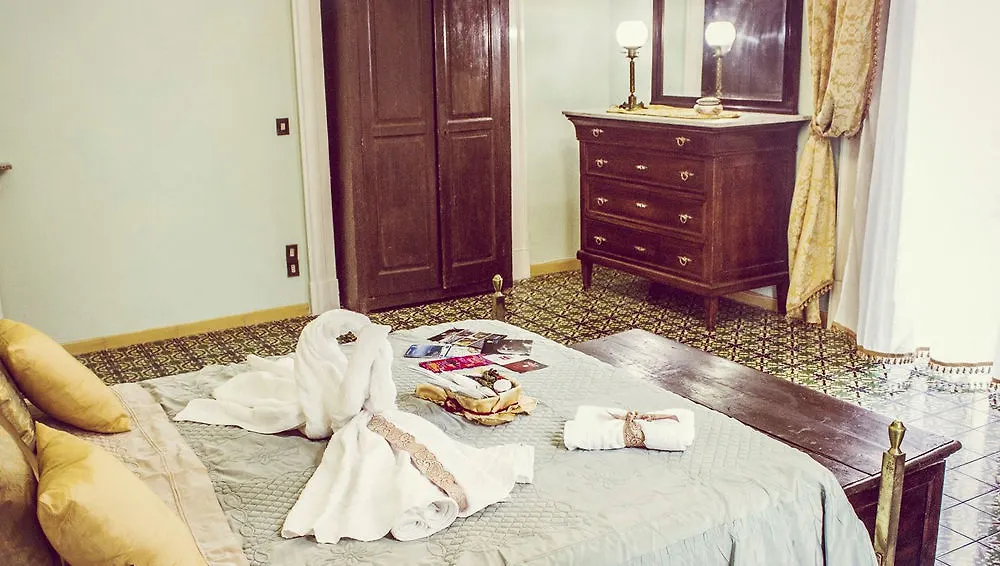 Napoli Retro Bed and Breakfast Ιταλία