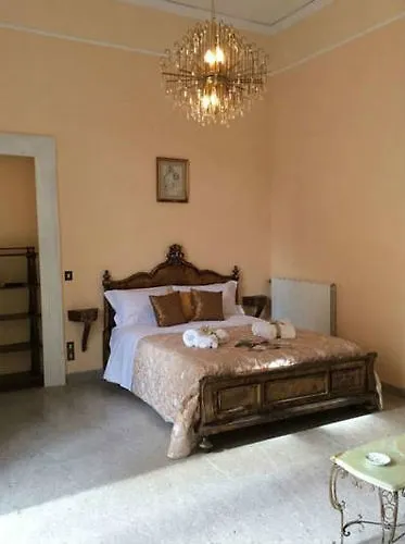 Napoli Retro Bed and Breakfast