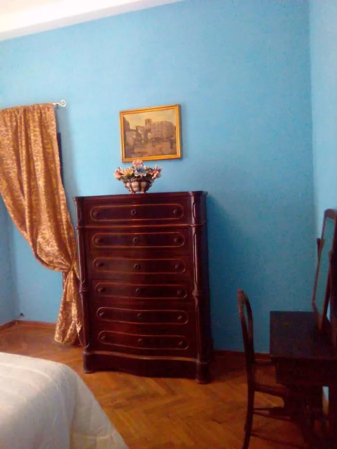 Napoli Retro Bed and Breakfast